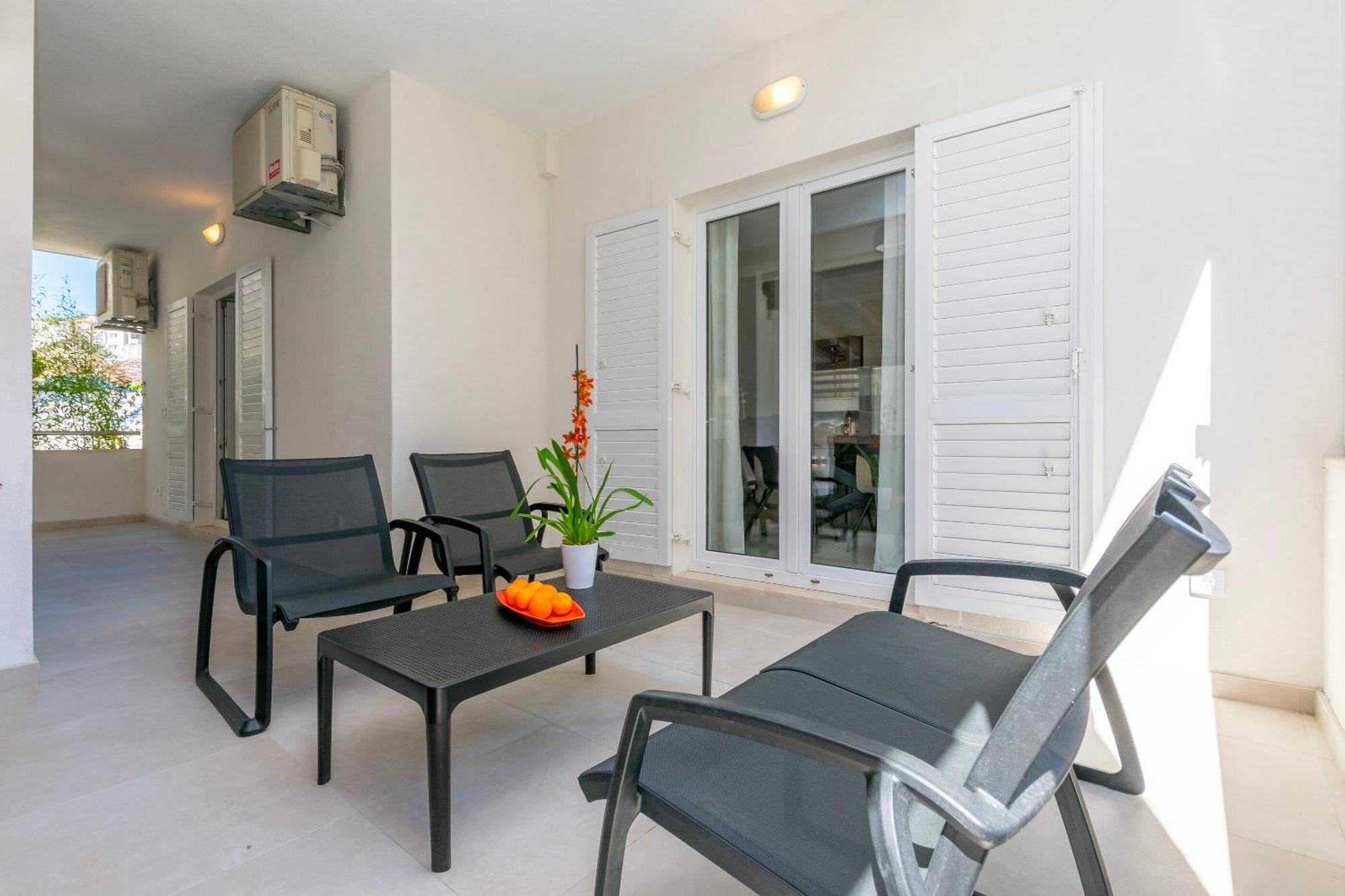 Apartment Dora Дуче Экстерьер фото
